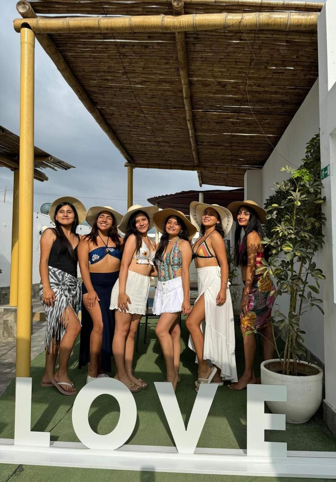 Hotel Mar Y Sol Playa El Milagro Paijan Ngoại thất bức ảnh